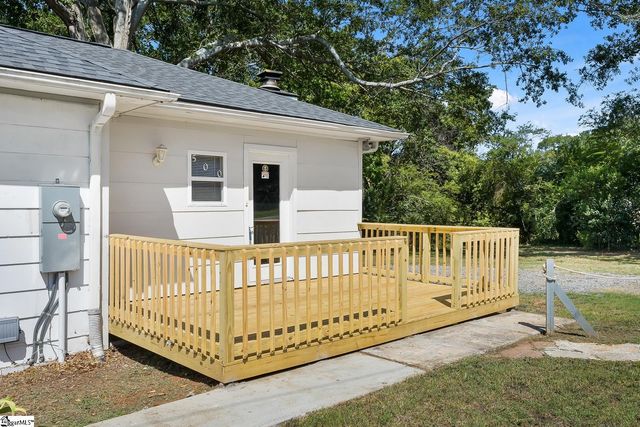 500 Whitehall Road, Anderson, SC 29625