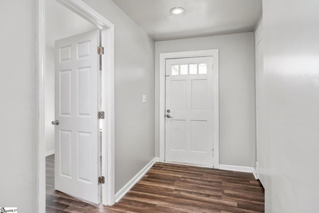 500 Whitehall Road, Anderson, SC 29625