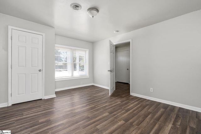 500 Whitehall Road, Anderson, SC 29625