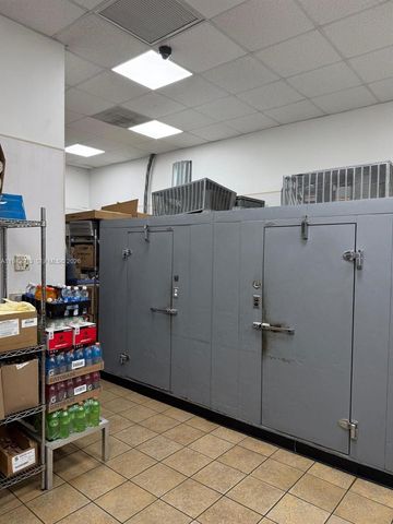 6815 Biscayne Blvd, Miami, FL 33138