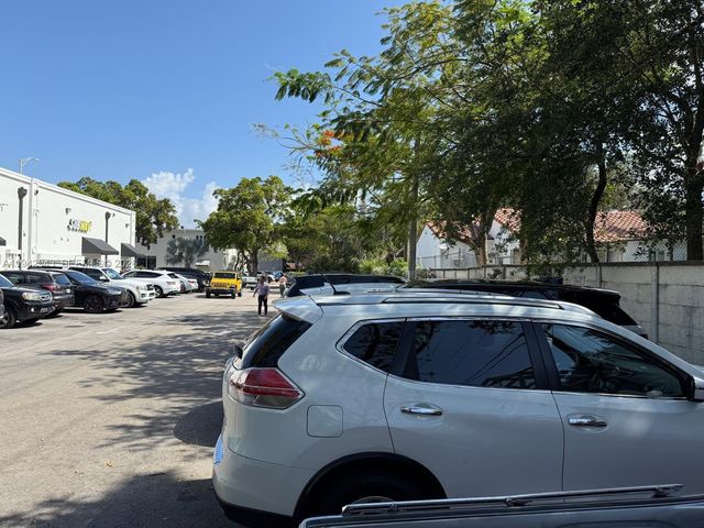 6815 Biscayne Blvd, Miami, FL 33138