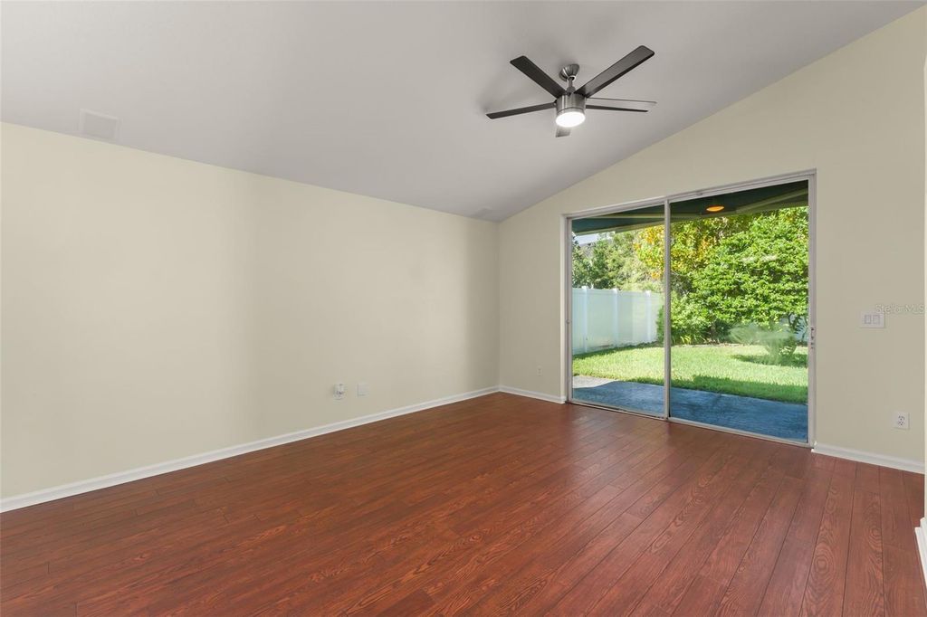 Image 33 of property listing at 6865 BOUGAINVILLEA CRESCENT DRIVE, Orlando, FL 32809