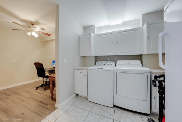 1528 Whitehall Drive 303, Davie, FL 33324