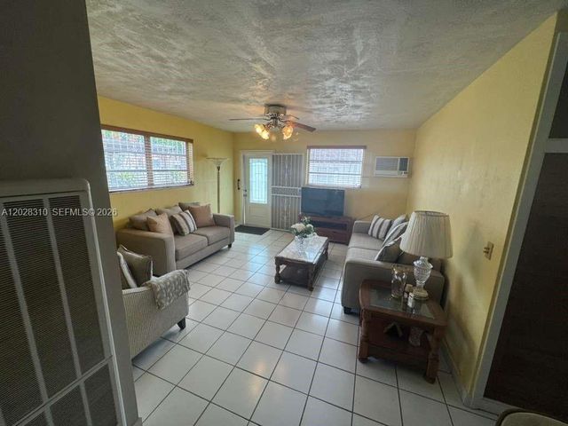 252 E 37th Street, Hialeah, FL 33013