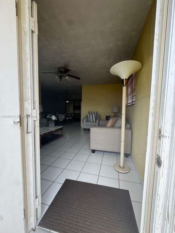 252 E 37th Street, Hialeah, FL 33013