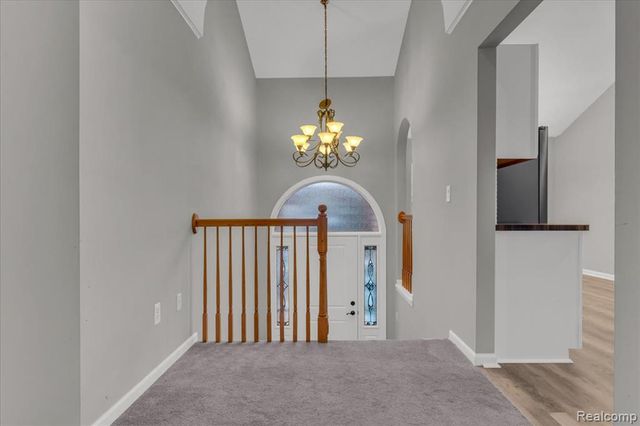 23676 Lori Drive, Flat Rock, MI 48134