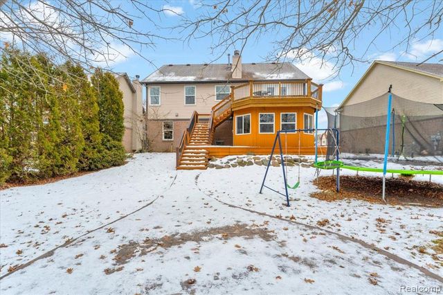 23676 Lori Drive, Flat Rock, MI 48134