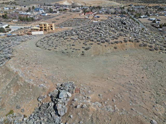 9425 Spearhead Way, Reno, NV 89506