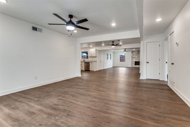 602 Lawson Drive, Garland, TX 75042