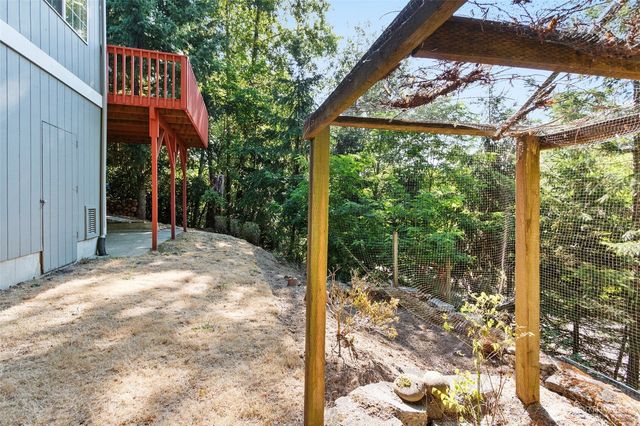 6018 Silver Oaks Court SE, Tumwater, WA 98501