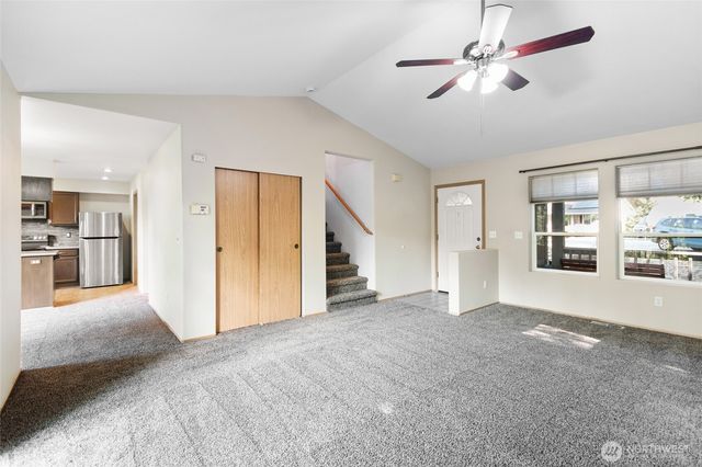 6018 Silver Oaks Court SE, Tumwater, WA 98501