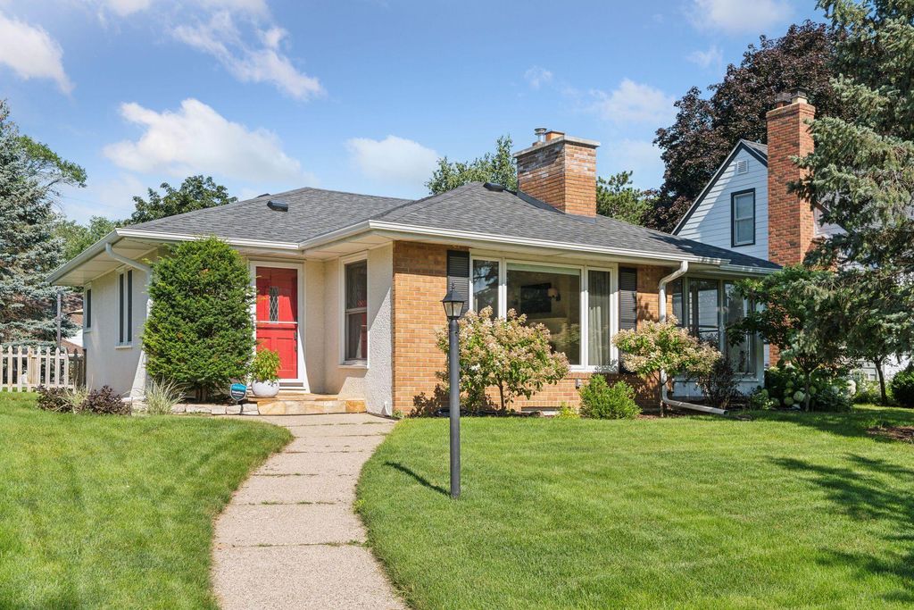 5616 Upton Avenue S, Minneapolis, MN 55410 — exterior