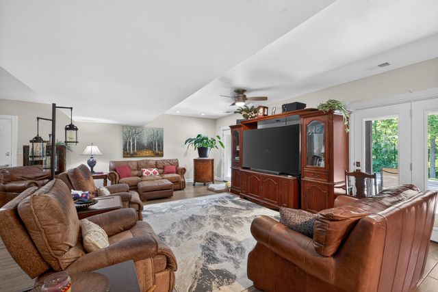 4829 Hempstead Drive, Lexington, KY 40515