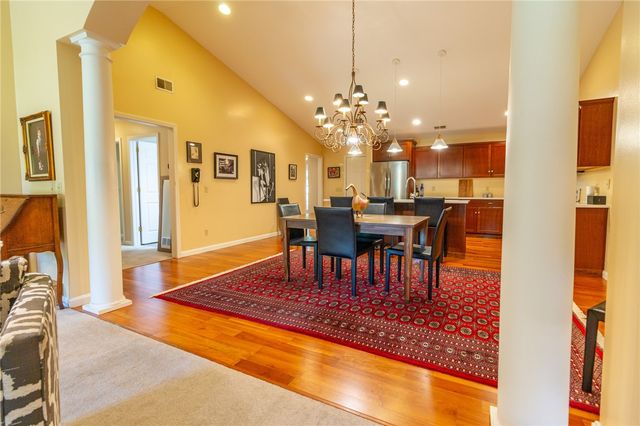 138 Abbey Rd, Neshannock Twp, PA 16105