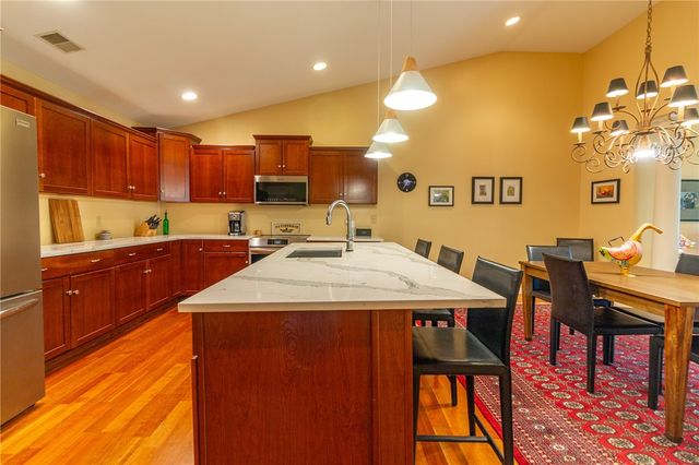 138 Abbey Rd, Neshannock Twp, PA 16105