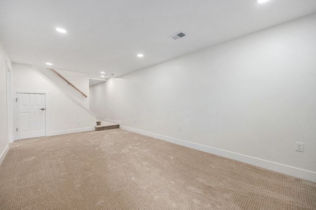 3750 Benjamin Avenue Ne, Plainfield Twp, MI 49525