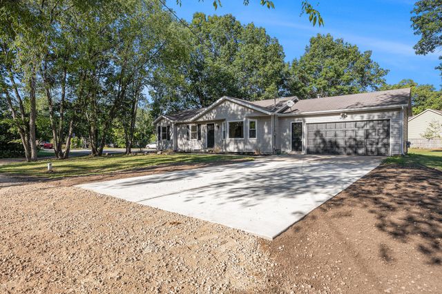 3750 Benjamin Avenue Ne, Plainfield Twp, MI 49525