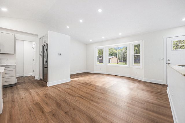 3750 Benjamin Avenue Ne, Plainfield Twp, MI 49525