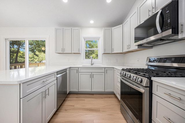 3750 Benjamin Avenue Ne, Plainfield Twp, MI 49525