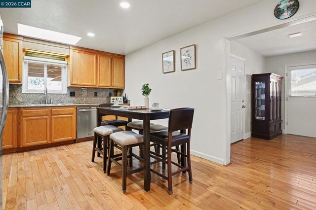 2715 2715 Sargent Ave, San Pablo, CA 94806