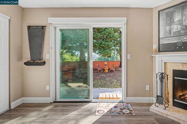 2715 2715 Sargent Ave, San Pablo, CA 94806