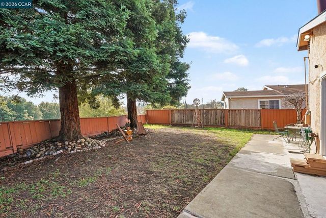 2715 2715 Sargent Ave, San Pablo, CA 94806