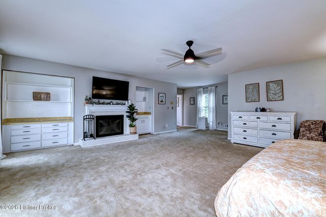 6712 Foxcroft Rd, Prospect, KY 40059
