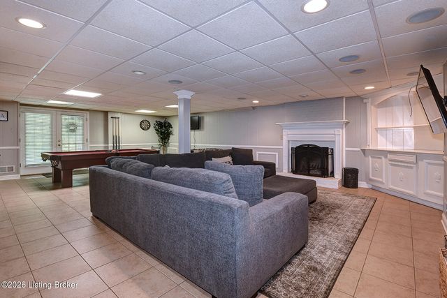 6712 Foxcroft Rd, Prospect, KY 40059