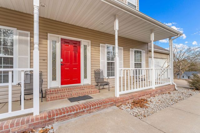 371 Cougar Trail E, Branson, MO 65616