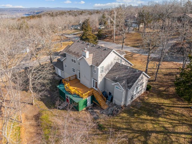 371 Cougar Trail E, Branson, MO 65616