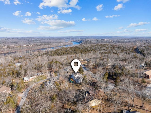 371 Cougar Trail E, Branson, MO 65616