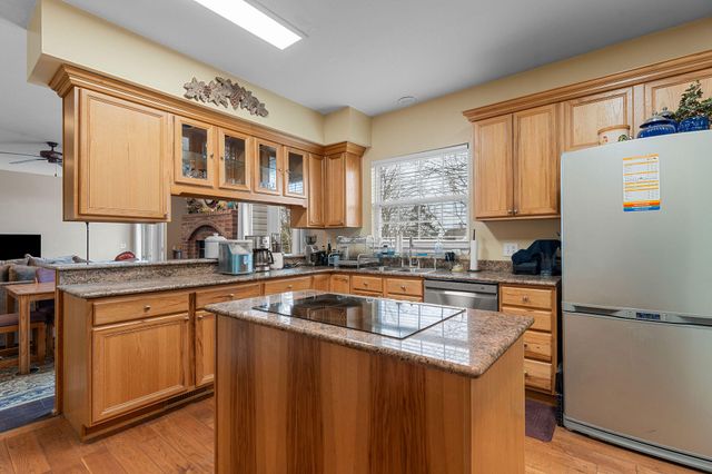 371 Cougar Trail E, Branson, MO 65616