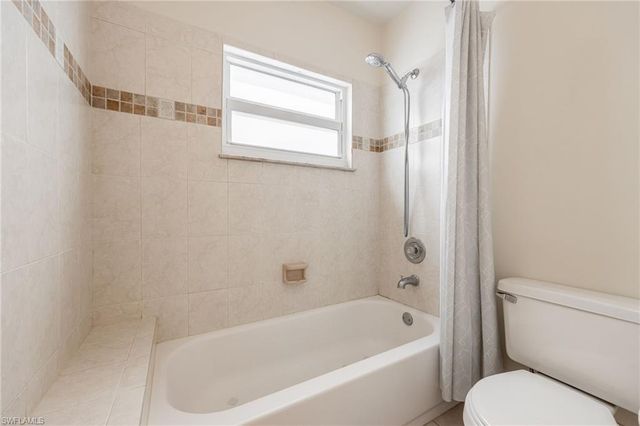 935 Hearty ST, North Fort Myers, FL 33903