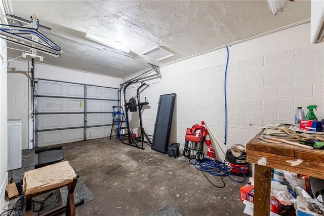 935 Hearty ST, North Fort Myers, FL 33903