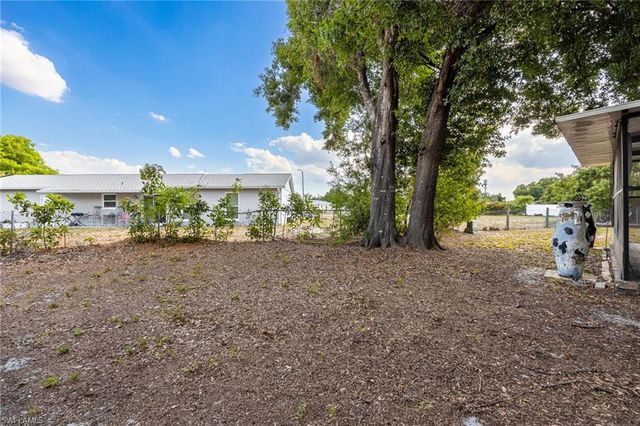 935 Hearty ST, North Fort Myers, FL 33903