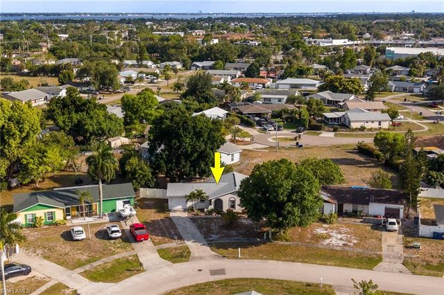 935 Hearty ST, North Fort Myers, FL 33903