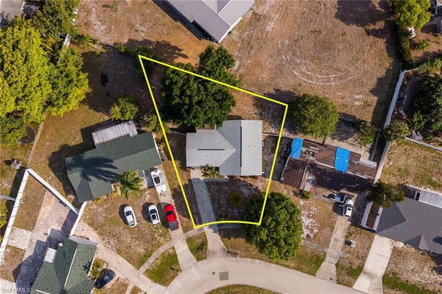 935 Hearty ST, North Fort Myers, FL 33903