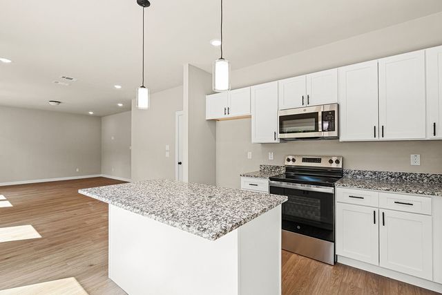620 Alameda Road, Azle, TX 76020