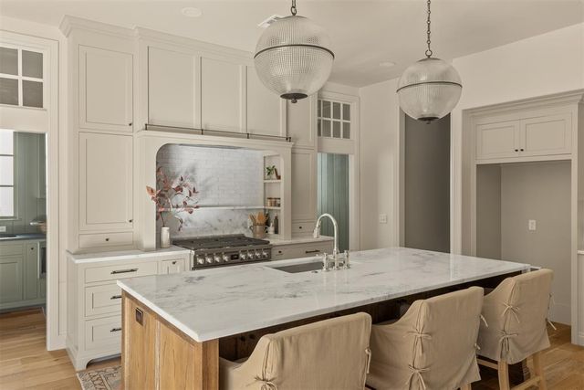 7524 Walk in the Park Drive, Edmond, OK 73034