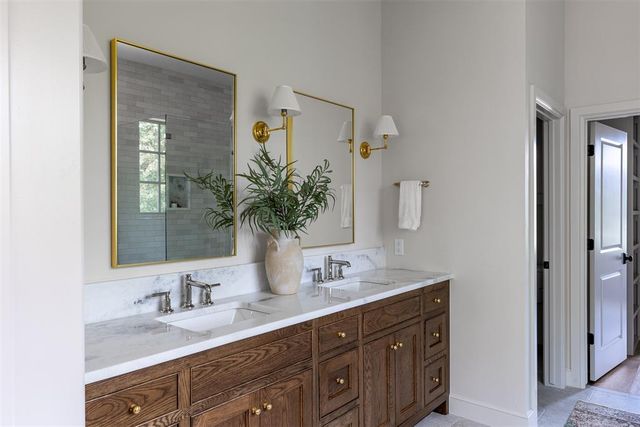 7524 Walk in the Park Drive, Edmond, OK 73034