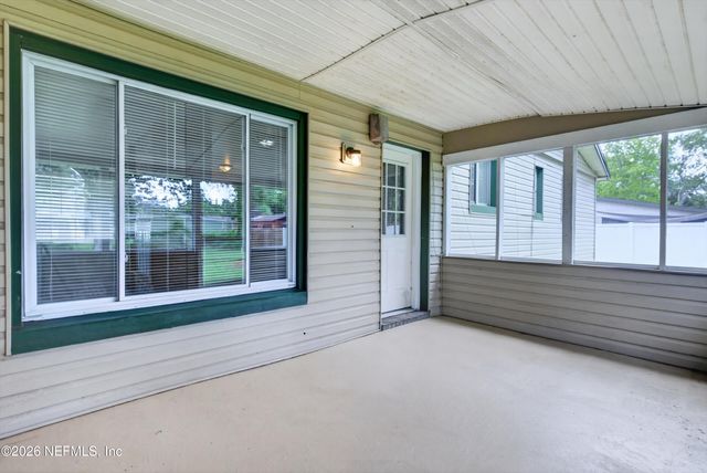 2618 ARLEX Drive E, Jacksonville, FL 32211