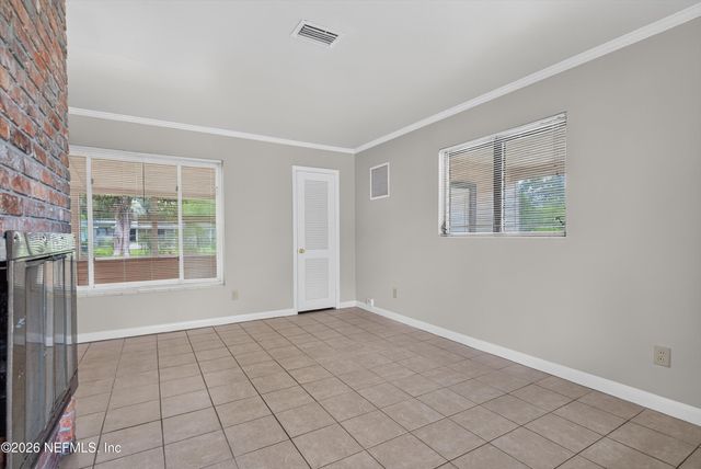 2618 ARLEX Drive E, Jacksonville, FL 32211