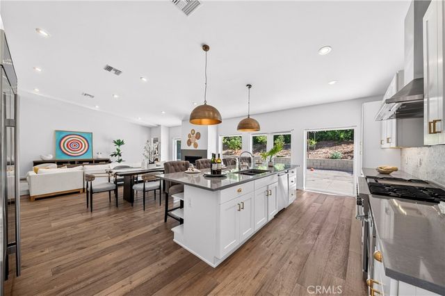 26582 Academy, Palos Verdes Peninsula, CA 90274