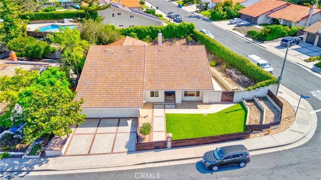 26582 Academy, Palos Verdes Peninsula, CA 90274