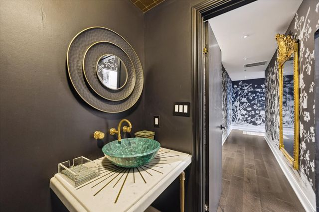 2701 Westheimer Road PHW, Houston, TX 77098