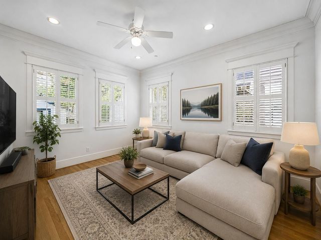 235 W 22nd Street, Houston, TX 77008