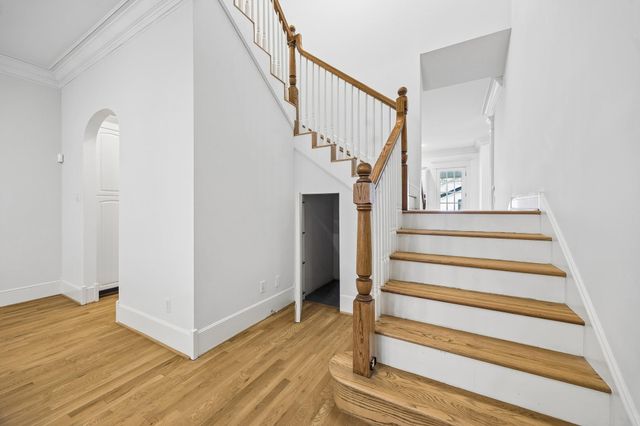 235 W 22nd Street, Houston, TX 77008