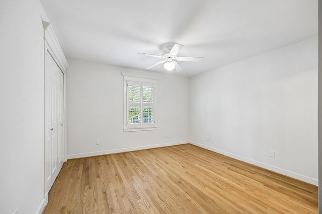 235 W 22nd Street, Houston, TX 77008