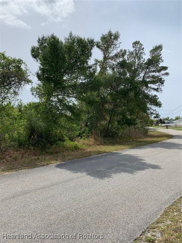 240 Thurman Avenue, Lake Placid, FL 33852