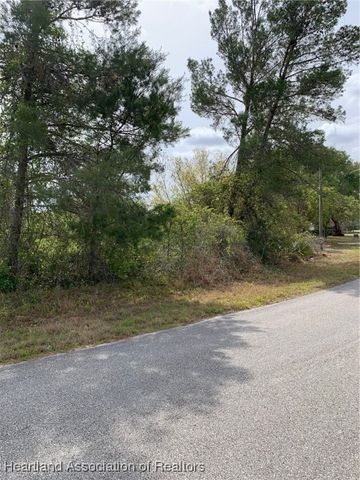 240 Thurman Avenue, Lake Placid, FL 33852